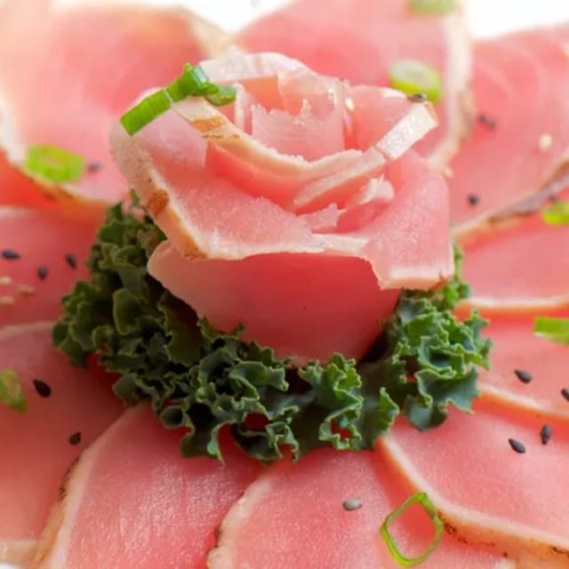 Tuna Tataki*.